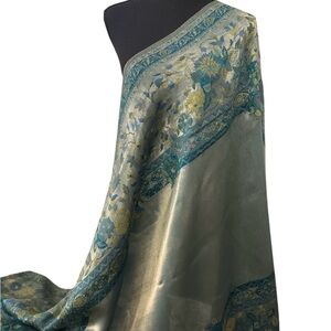 Moonlight Floral Shawl